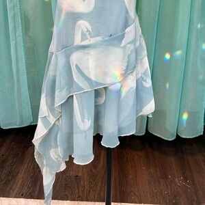 Kimchi Blue Elegant White and Blue Dress